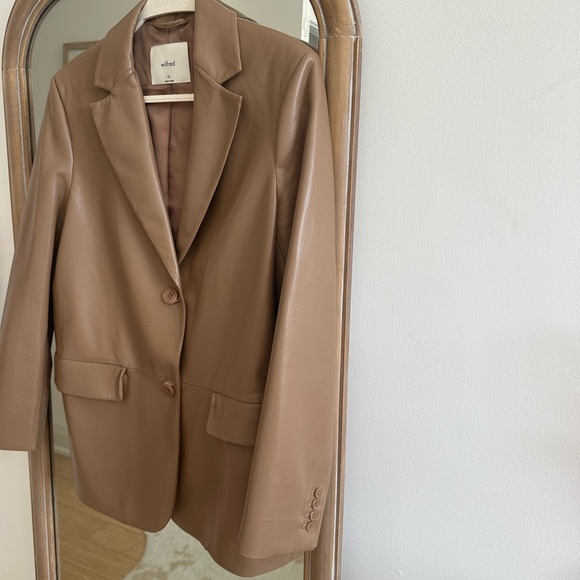 Aritzia Wilfred Memories Blazer - Vegan Leather - Constant Camel - XS- NWOT - Picture 5 of 9